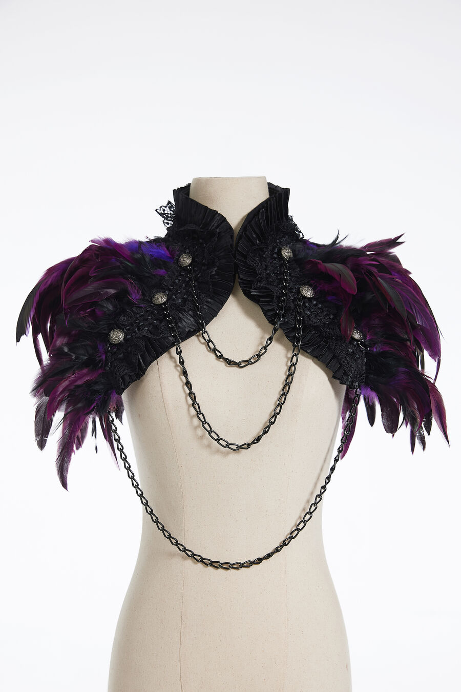 photo n°5 : Boléro gothique à plumes violet