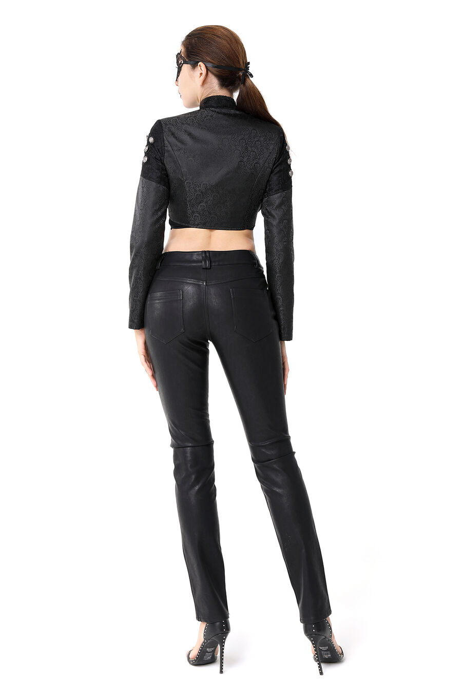 photo n°2 : pantalon femme rock simili cuir