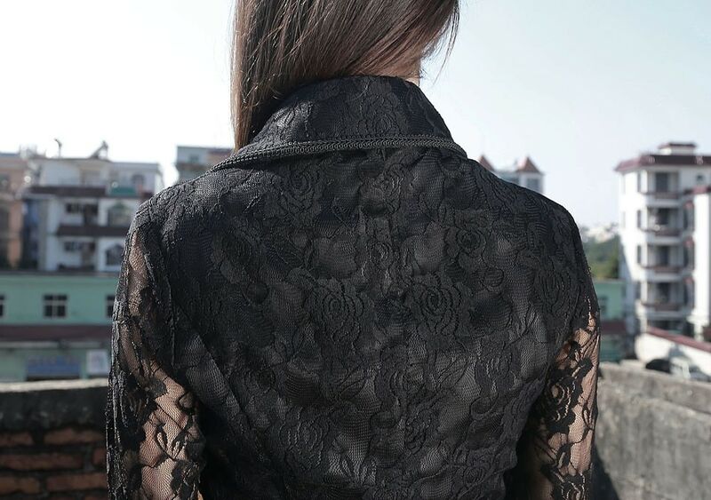 photo n°11 : Veste gothique romantique femme